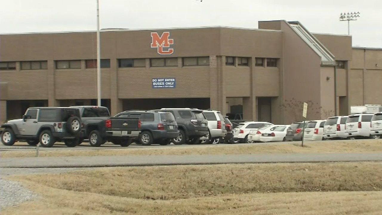2 dead, 18 wounded in school shooting in Marshall County, Ky.